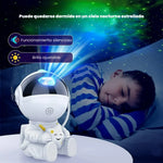 Astronauta proyector de galaxias